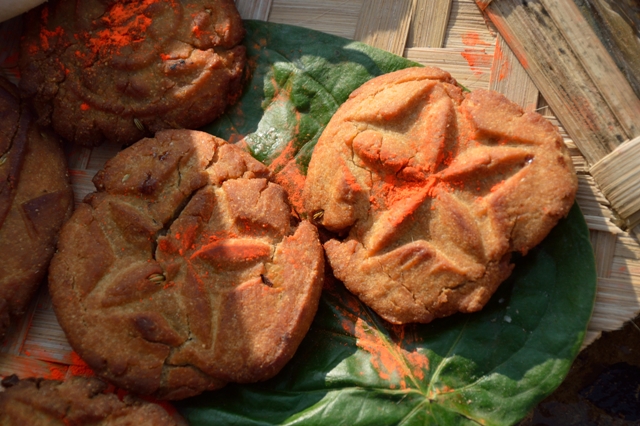 Thekua - Bihari Cuisine Every Traveler Must Taste - The Backpackers Group